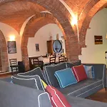 Villa Le Rondini *