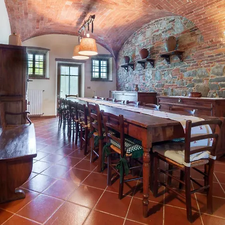 别墅 Le Rondini Con Giardino E Piscina Privata La Croce
