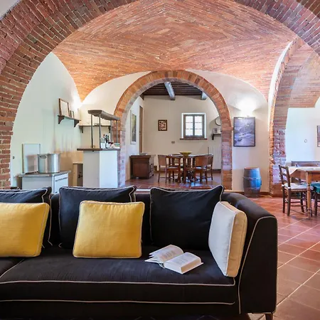 Le Rondini Con Giardino E Piscina Privata Villa La Croce